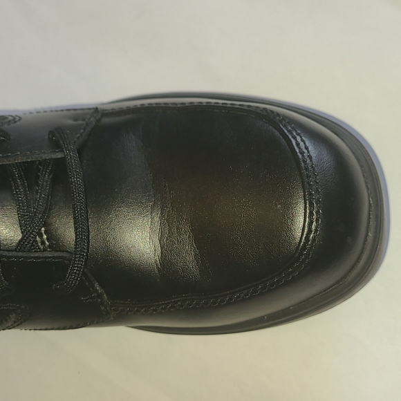 Boys' Hush Puppies Ty Oxford Black Uniform Dress Shoe, Size 4M - Picture 3 of 9